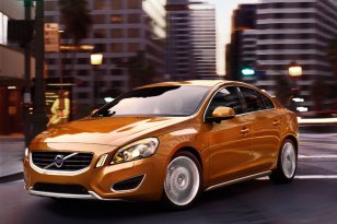 Volvo S60 2010 - 2013