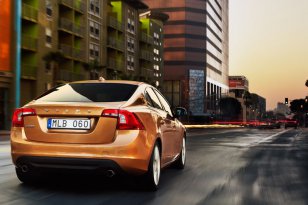 Volvo S60 2010 - 2013