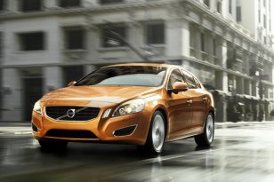 Volvo S60 2010 - 2013