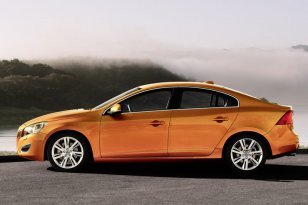 Volvo S60 2010 - 2013