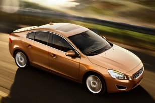 Volvo S60 2010 - 2013