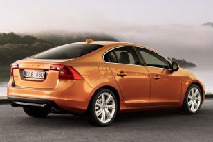Volvo S60 2010 - 2013