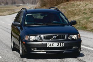 Volvo V40 2002 - 2004