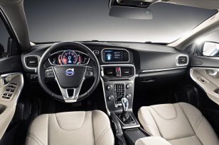 Volvo V40 2012