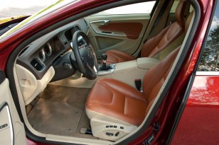 Volvo V60 2010 - 2013