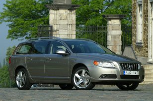 Volvo V70 