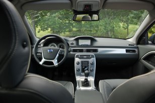 Volvo V70 2011 - 2013