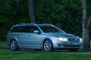 Volvo V70 2013