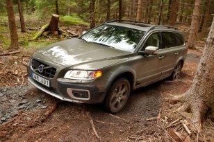 Volvo XC70 2011 - 2013