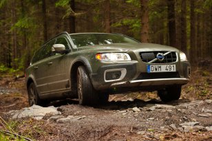 Volvo XC70 2011 - 2013