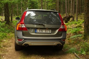 Volvo XC70 2011 - 2013