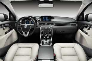 Volvo XC70 2011 - 2013