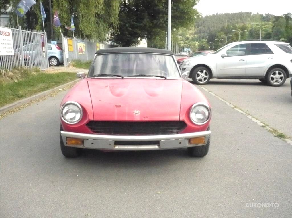 Fiat 124 Spider, 1977 - pohled č. 10