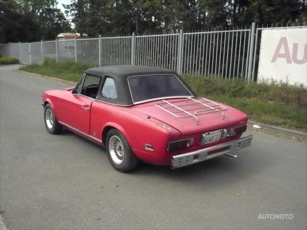 Fiat 124 Spider, 1977 - pohled č. 5