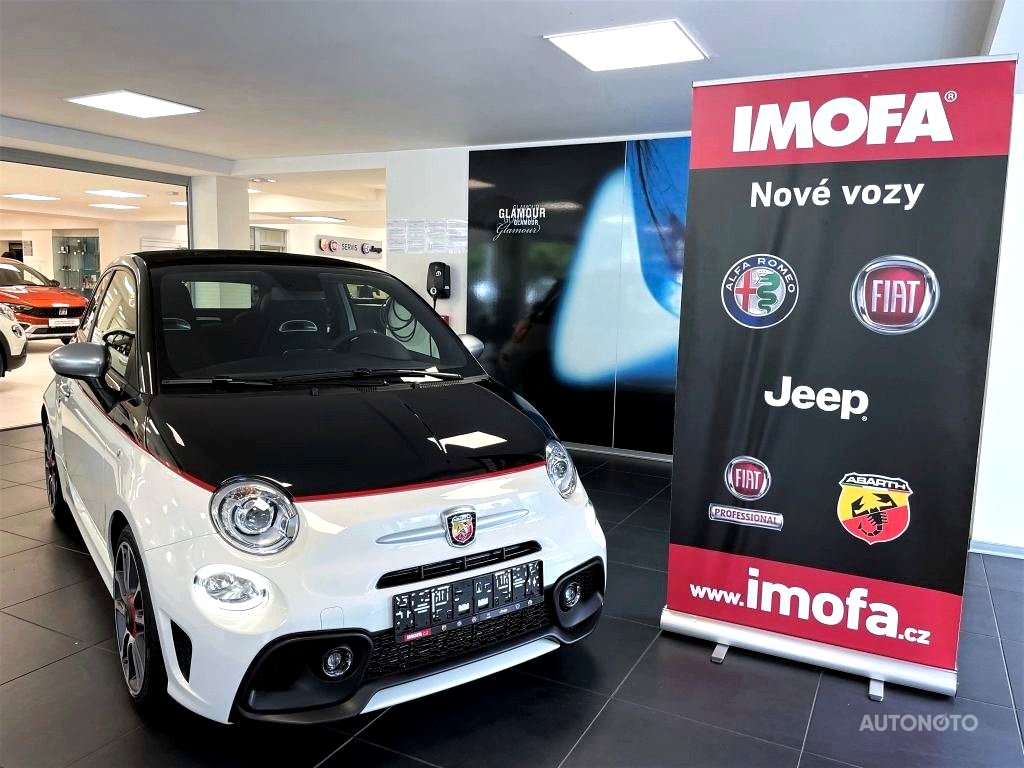 Abarth 595 C, 2021 - pohled č. 2