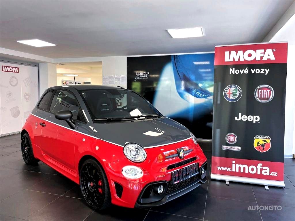 Abarth 595, 2022 - celkový pohled