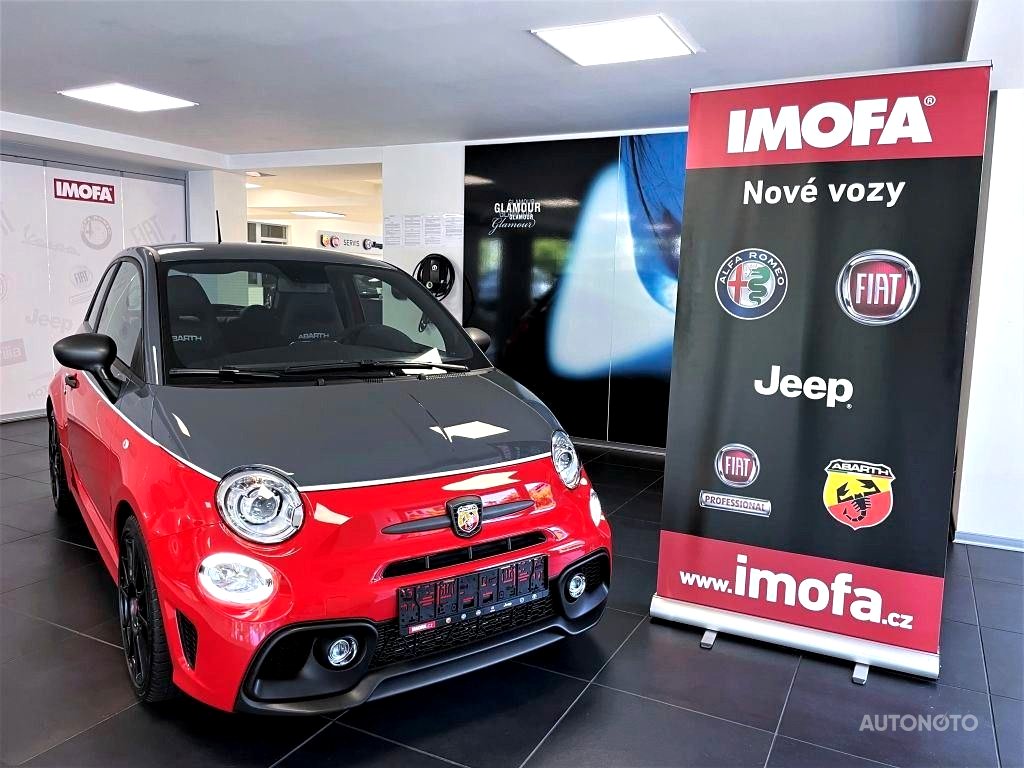Abarth 595, 2022 - pohled č. 2