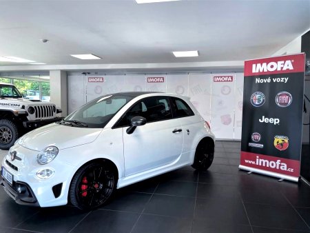 Abarth 595, 2021 - pohled č. 3