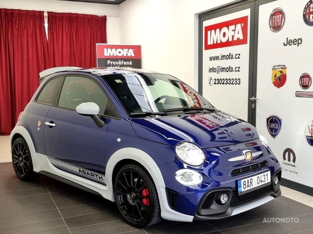 Abarth 695, 2021 - celkový pohled