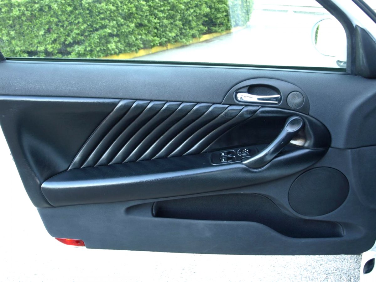 Alfa Romeo 147, 2004 - pohled č. 9