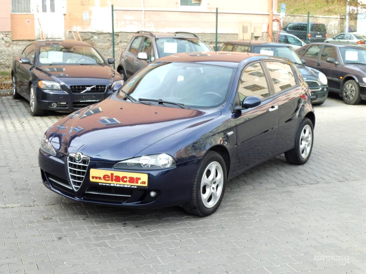 Alfa Romeo 147, 2008 - pohled č. 2