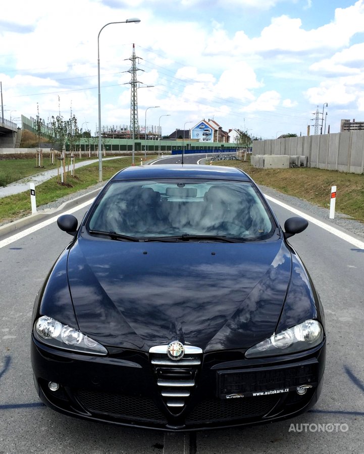 Alfa Romeo 147, 2005 - pohled č. 2