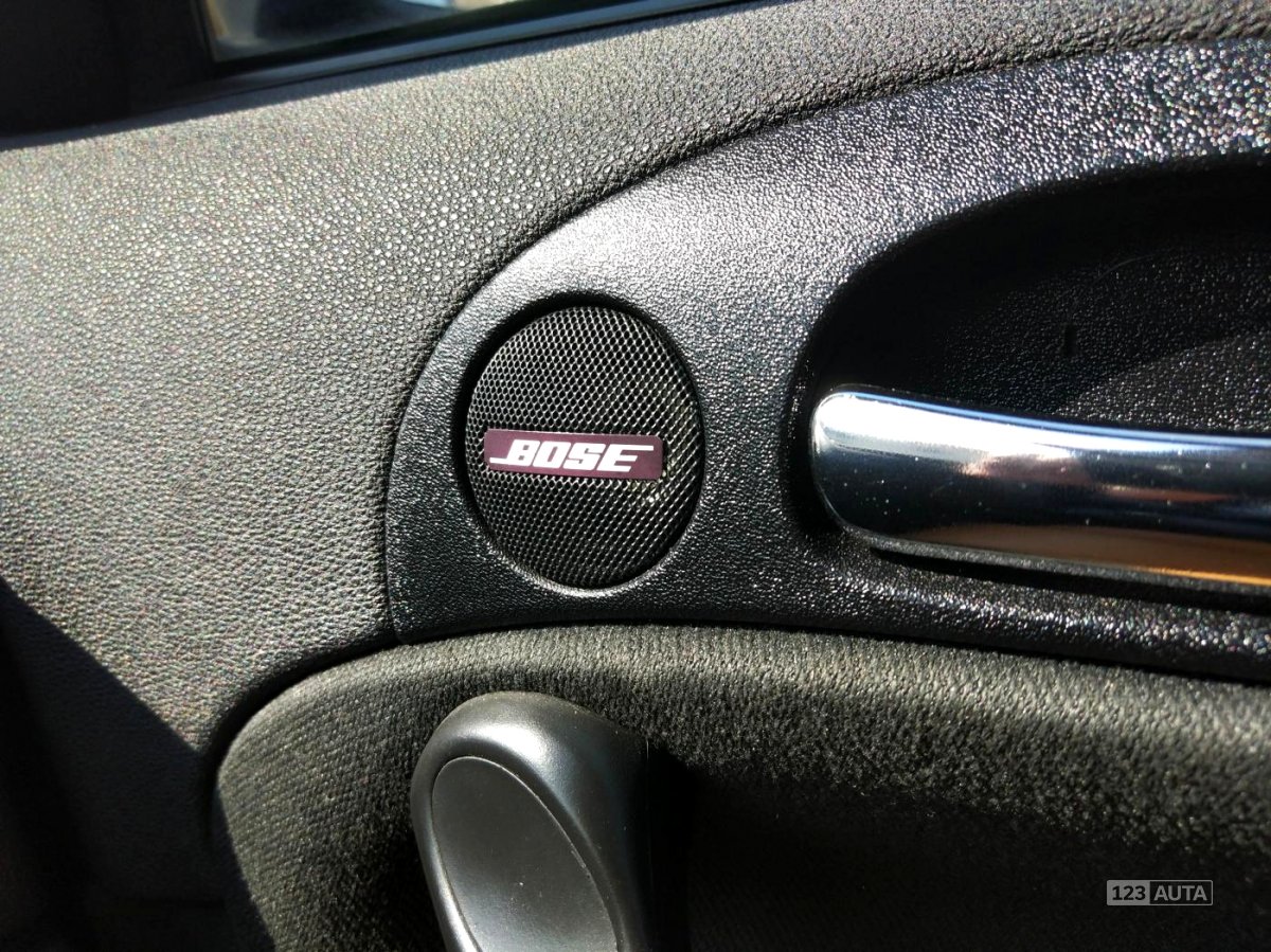 Alfa Romeo 147, 2004 - pohled č. 16