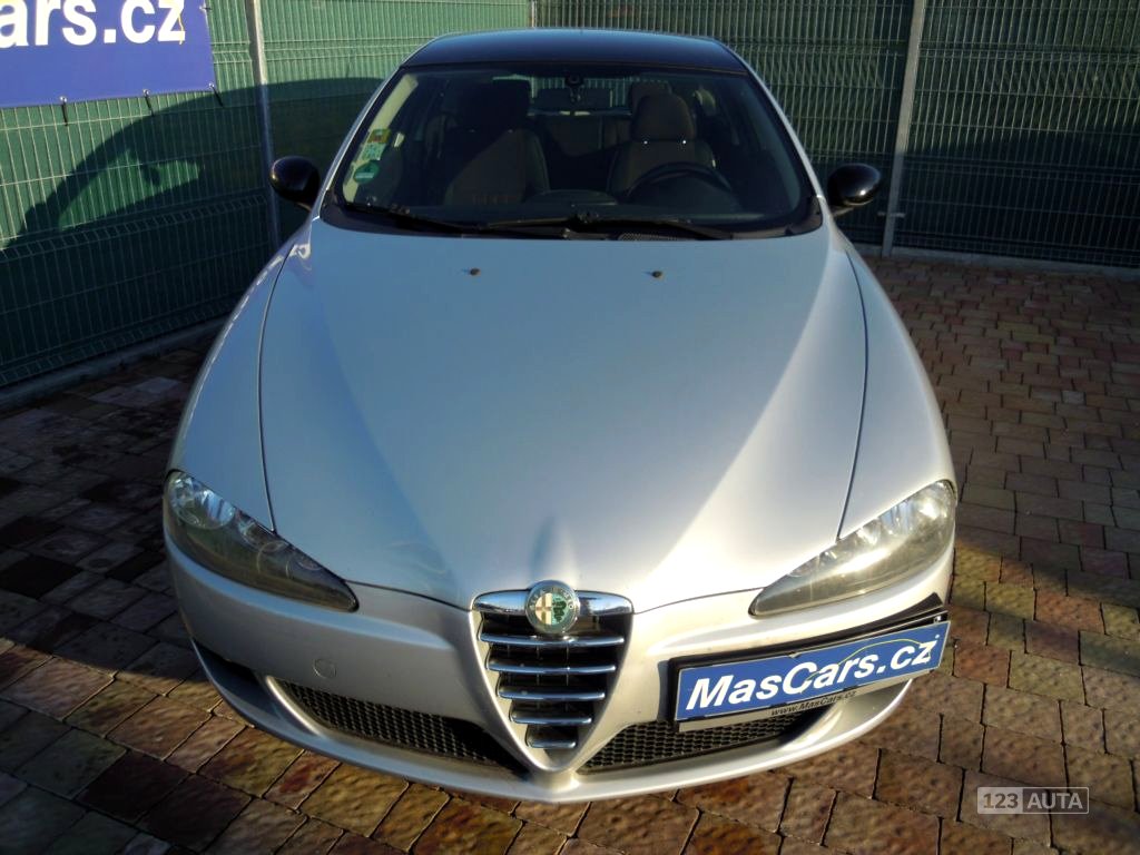 Alfa Romeo 147, 2006 - pohled č. 2