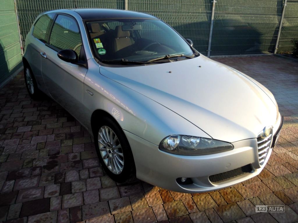 Alfa Romeo 147, 2006 - pohled č. 4
