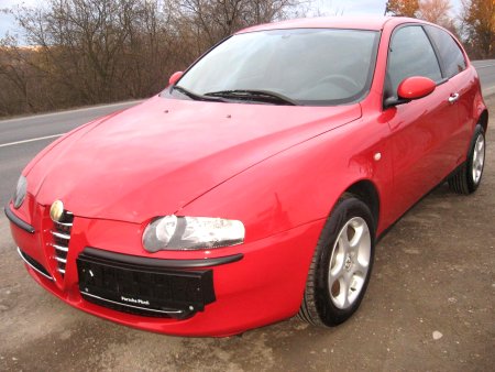 Alfa Romeo 147 1.9 JTD 103 kW, Serviska