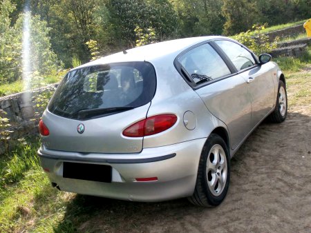 Alfa Romeo 147, 2004 - pohled č. 3
