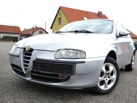 Alfa Romeo 147 1,9JTD  103 kW Servisní knížka