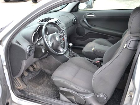 Alfa Romeo 147, 2005 - pohled č. 8