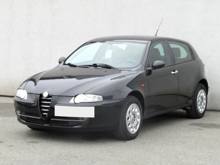 Alfa Romeo 147, 2001 - pohled č. 3