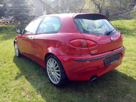 Alfa Romeo 147, 2004 - pohled č. 7
