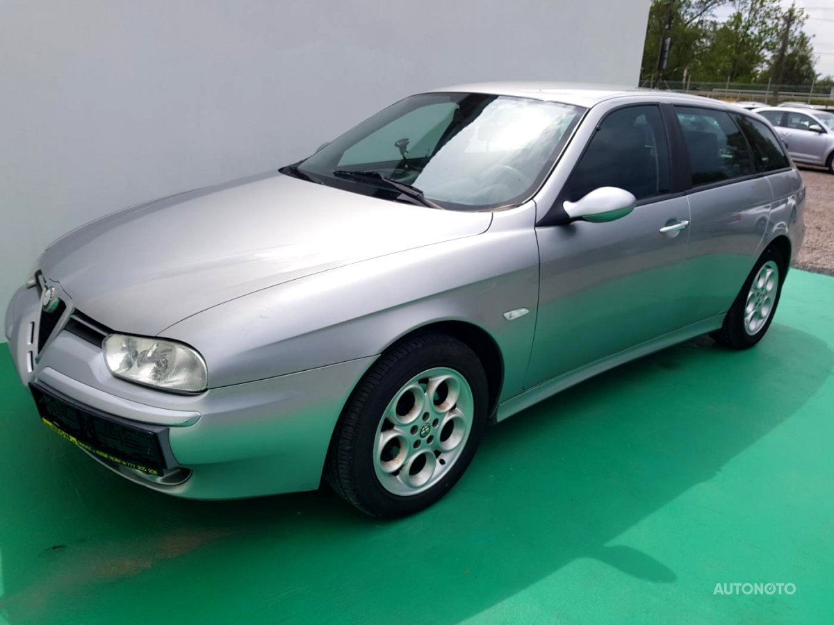 Alfa Romeo 156, 2002 - pohled č. 3