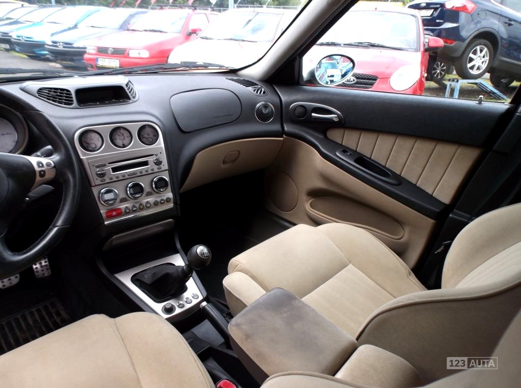 Alfa Romeo Crosswagon Q4, 2005 - pohled č. 14