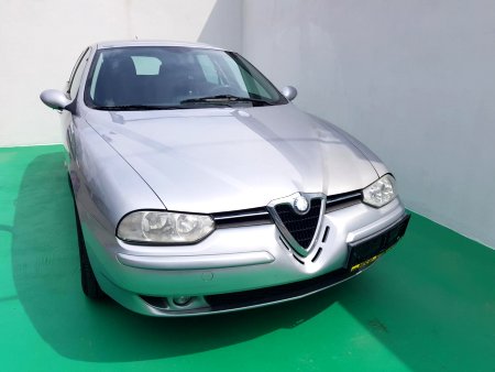 Alfa Romeo 156, 2002 - pohled č. 2