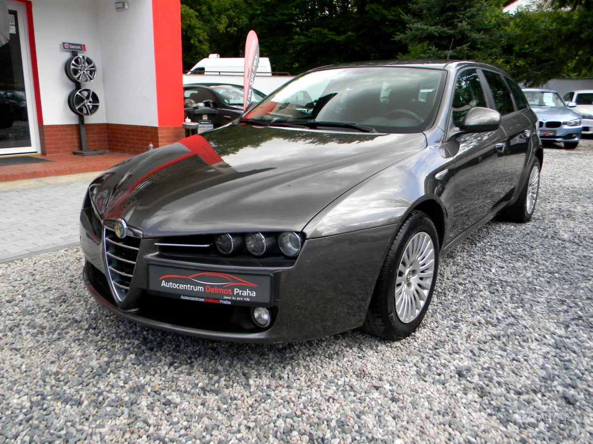 Alfa Romeo 159, 2008 - pohled č. 2