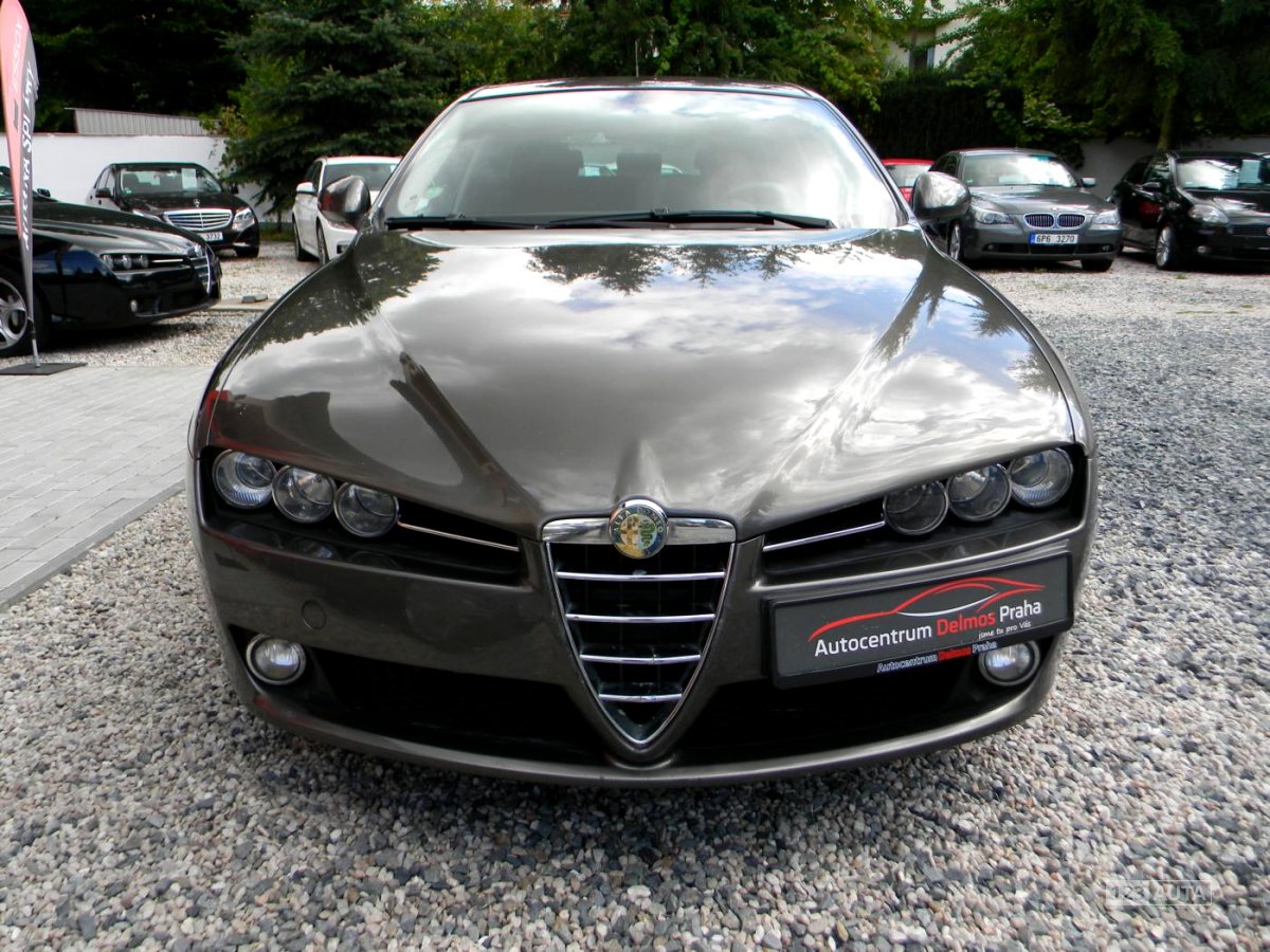 Alfa Romeo 159, 2008 - pohled č. 3