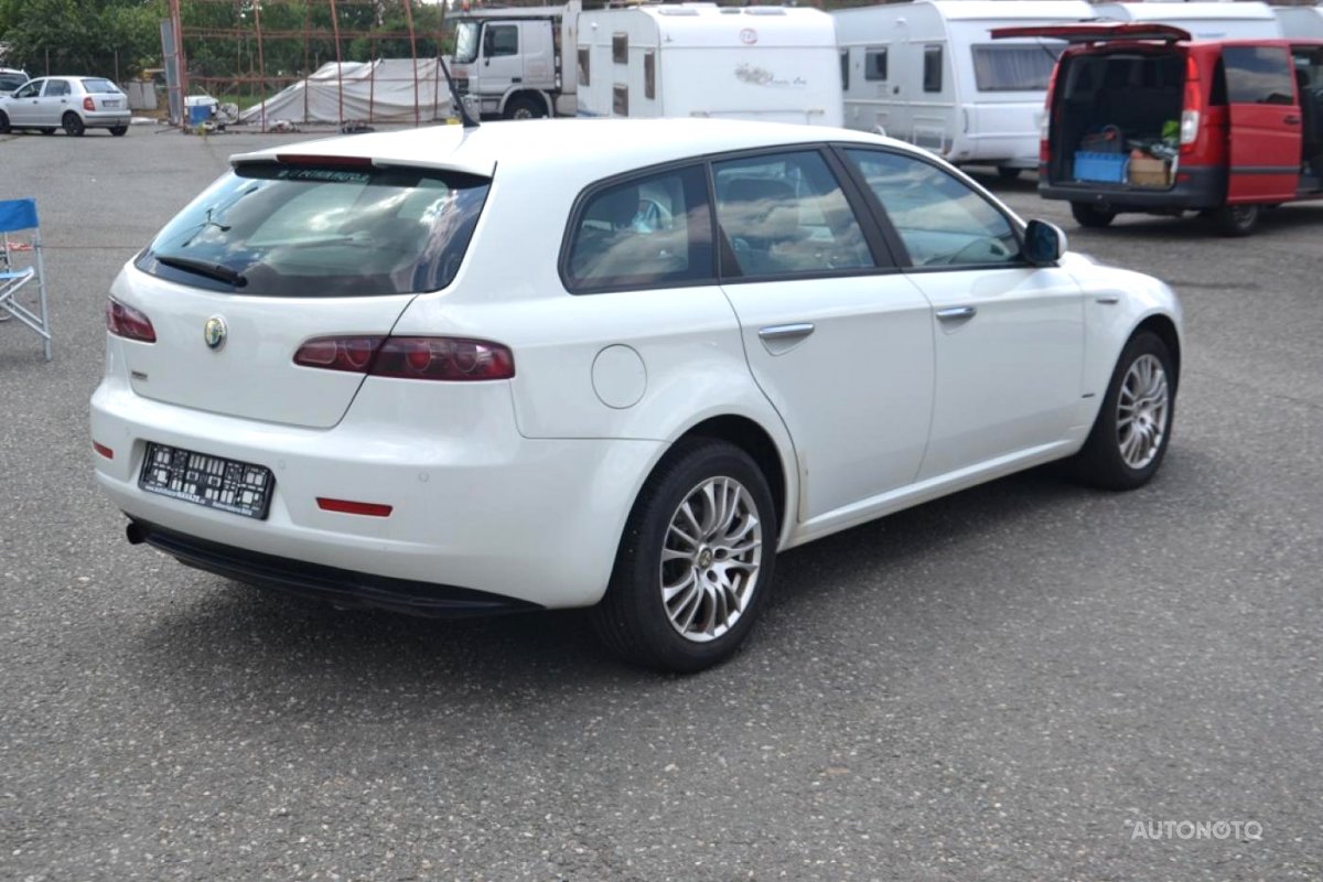 Alfa Romeo 159, 2010 - pohled č. 2