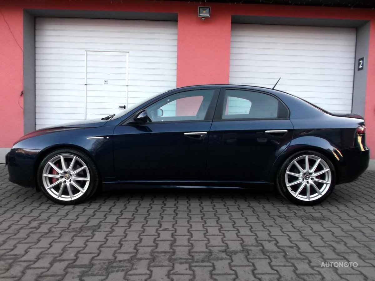 Alfa Romeo 159, 2010 - pohled č. 2