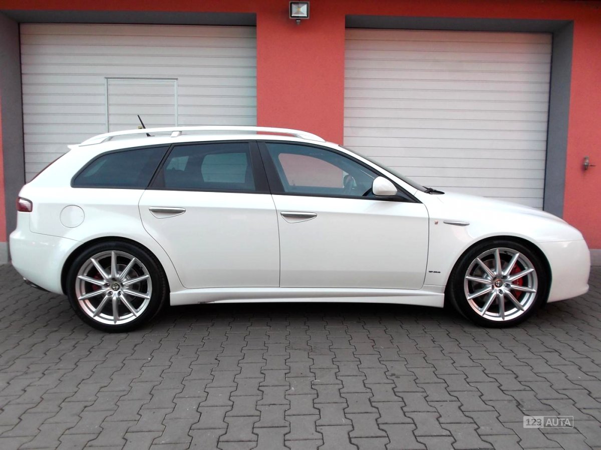 Alfa Romeo 159, 2010 - pohled č. 6