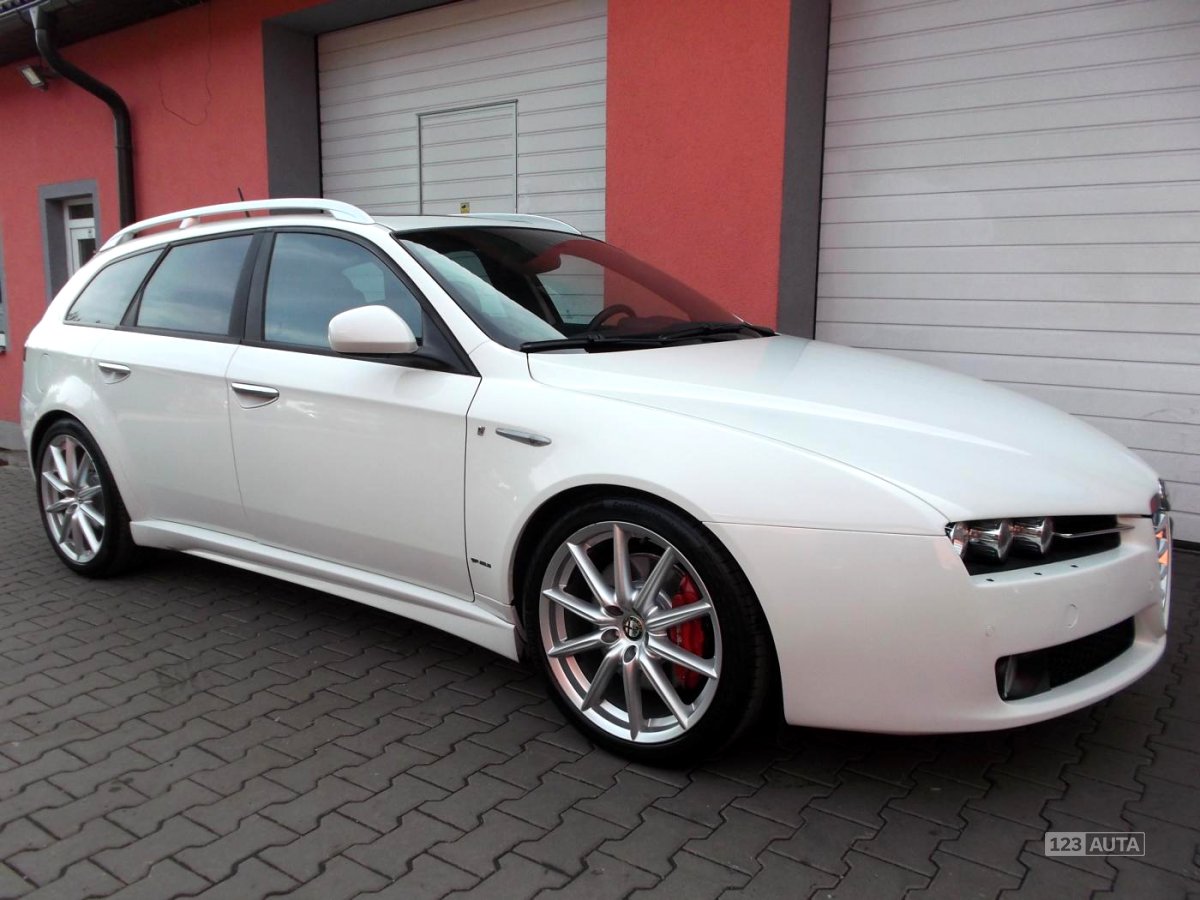 Alfa Romeo 159, 2010 - pohled č. 7