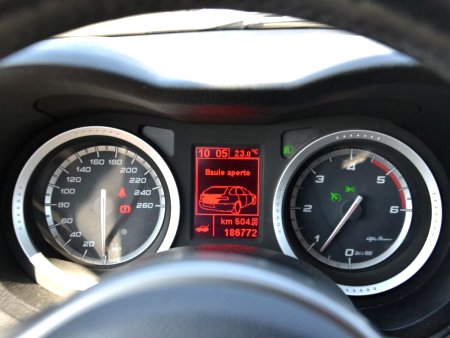 Alfa Romeo 159, 2009 - pohled č. 8