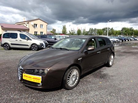 Alfa Romeo 159, 2006 - pohled č. 3