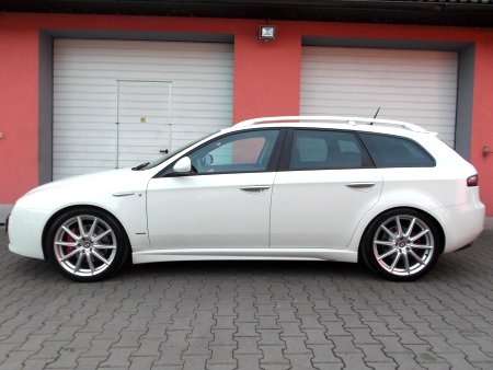 Alfa Romeo 159, 2010 - pohled č. 2