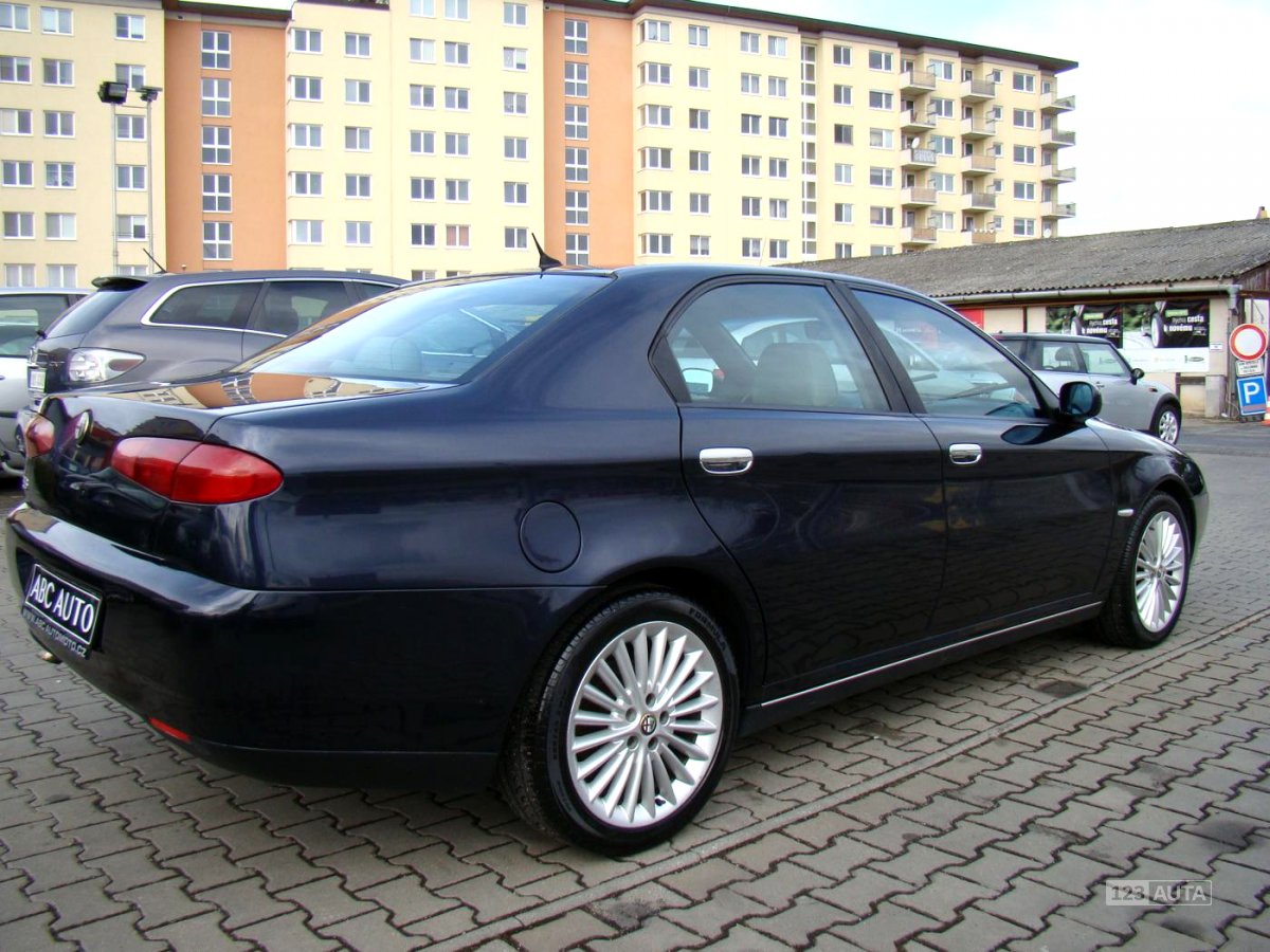 Alfa Romeo 166, 2002 - pohled č. 7