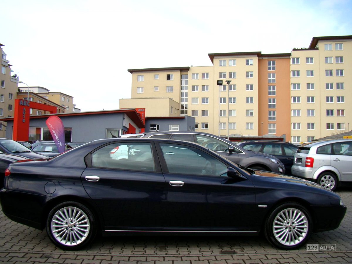 Alfa Romeo 166, 2002 - pohled č. 8
