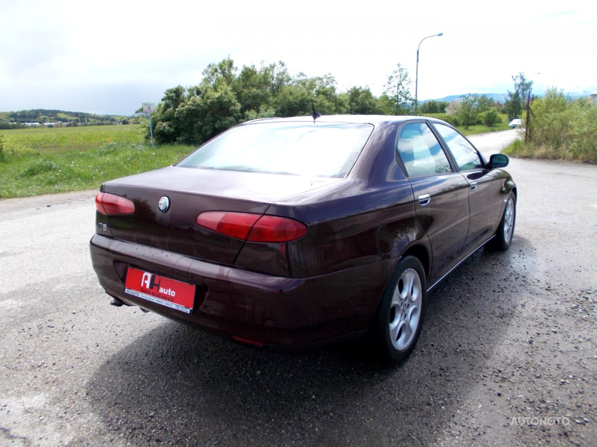 Alfa Romeo 166, 2004 - pohled č. 3